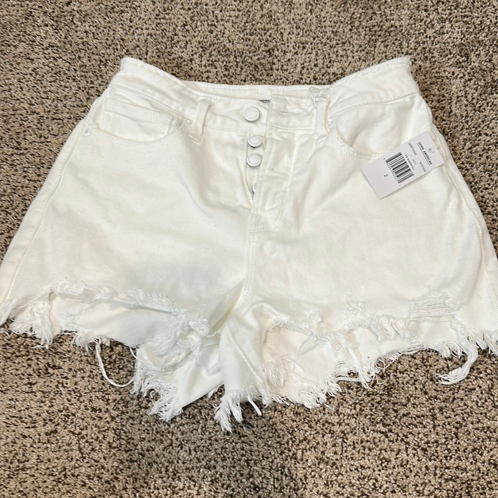 Good American shorts